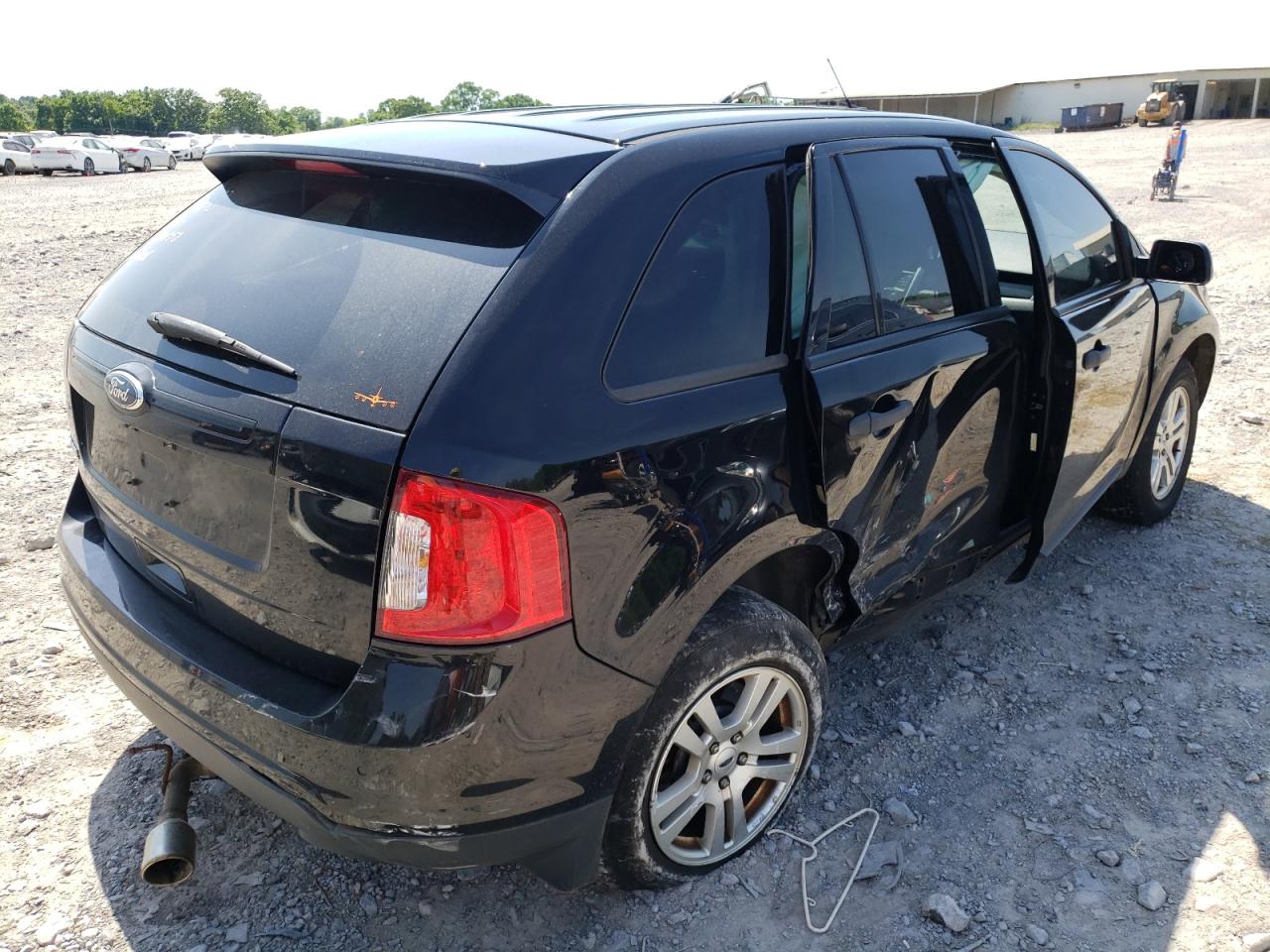 Photo 4 from auction – 2012 FORD EDGE SE with VIN 2FMDK3GC3CBA21596