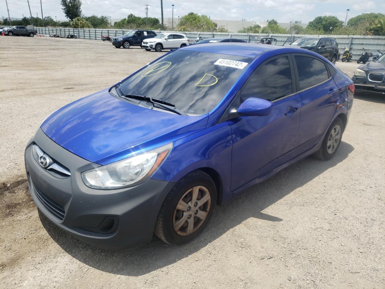 Photo 2 from auction – 2013 HYUNDAI ACCENT GLS with VIN KMHCT4AE1DU369031