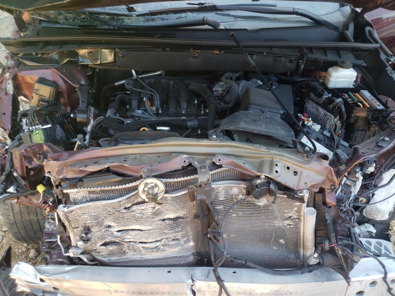 Photo 7 from auction – 2019 TOYOTA HIGHLANDER with VIN 5TDKZRFHXKS309197