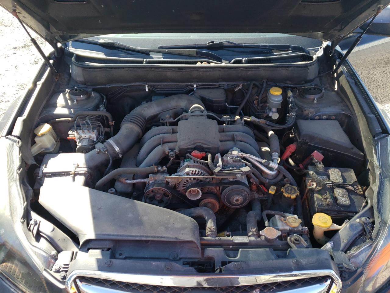 Photo 7 from auction – 2010 SUBARU LEGACY 3.6 with VIN 4S3BMDL6XA2224936