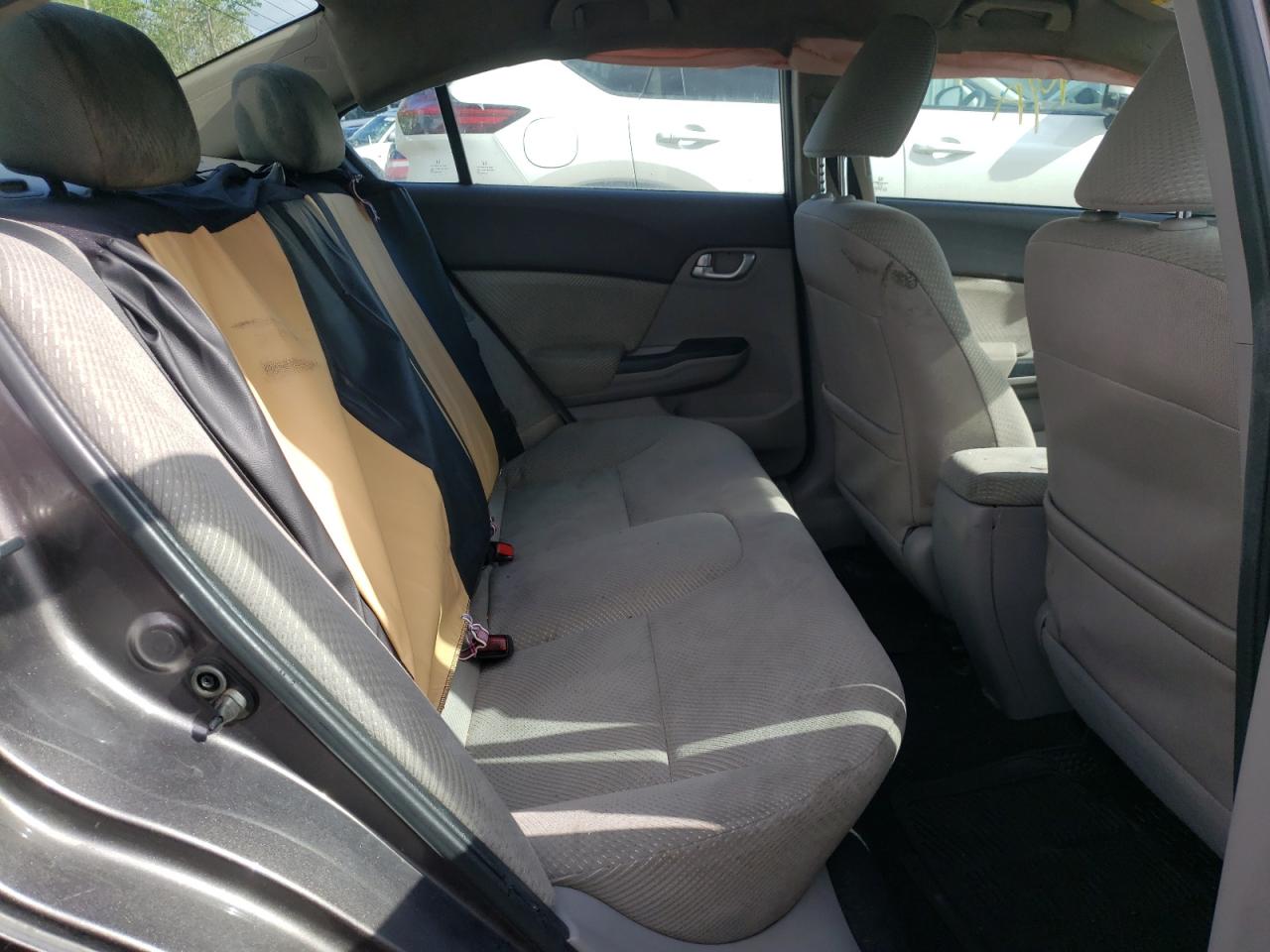 Photo 6 from auction – 2015 HONDA CIVIC LX with VIN 19XFB2F53FE264672