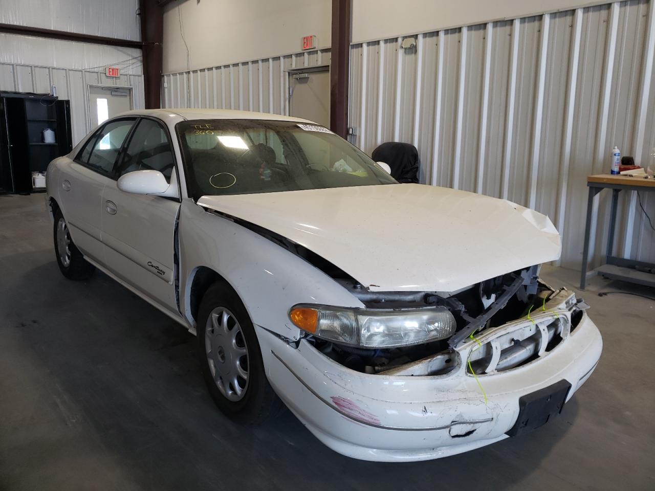 BUICK CENTURY CU 2002 with VIN 2G4WS52J621158112 - Photo from auction