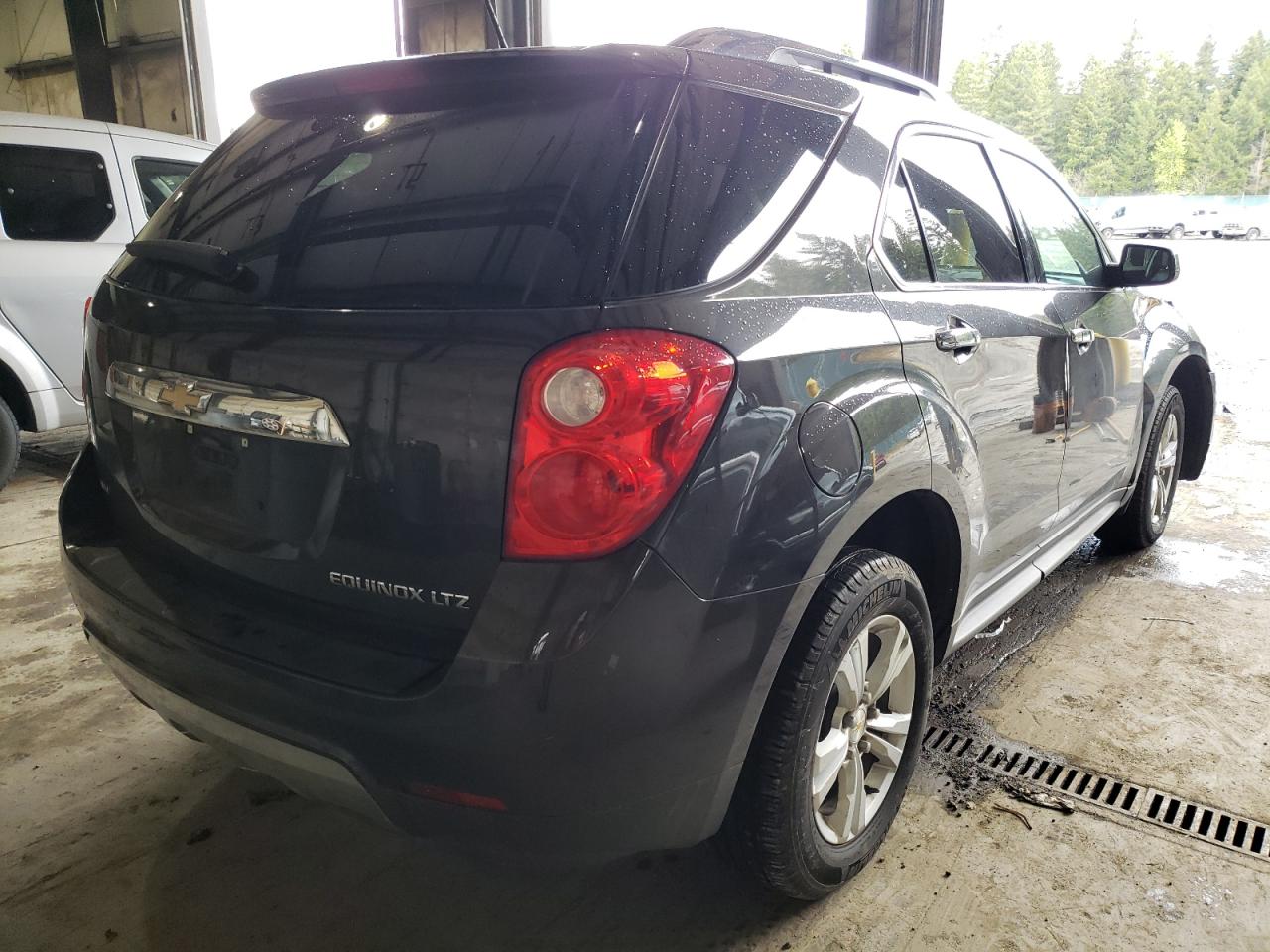 Photo 4 from auction – 2015 CHEVROLET EQUINOX LT with VIN 1GNFLHEKXFZ135671