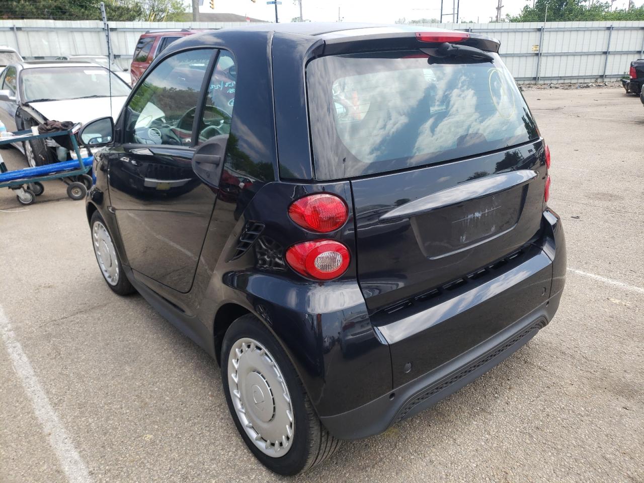 Photo 3 from auction – 2013 SMART FORTWO PUR with VIN WMEEJ3BA1DK687575