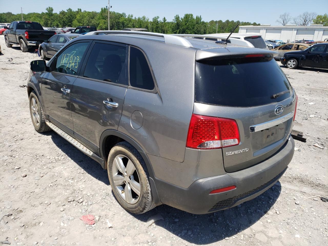 Photo 3 from auction – 2012 KIA SORENTO EX with VIN 5XYKU4A60CG227789