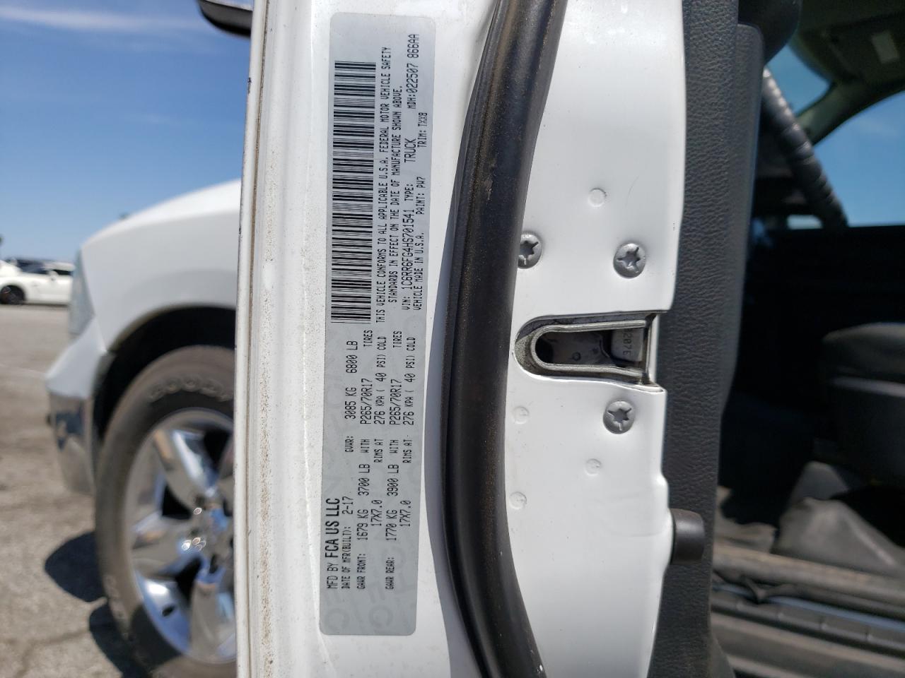 Photo 10 from auction – 2017 RAM 1500 ST with VIN 1C6RR6FG4HS701541