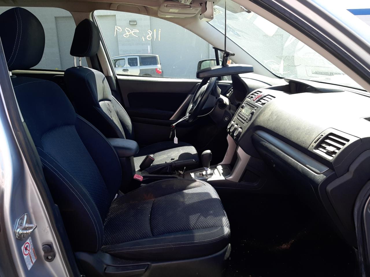 Photo 5 from auction – 2015 SUBARU FORESTER 2 with VIN JF2SJADC6FH832857