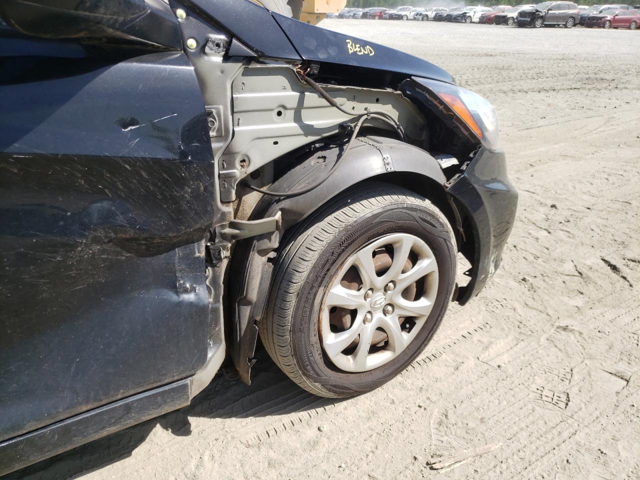 Photo 9 from auction – 2013 HYUNDAI ACCENT GLS with VIN KMHCT5AE0DU125585