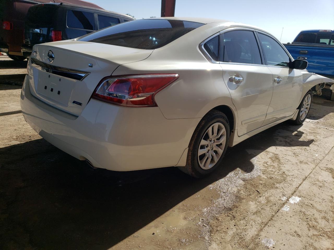 Photo 4 from auction – 2013 NISSAN ALTIMA 2.5 with VIN 1N4AL3AP4DC106115