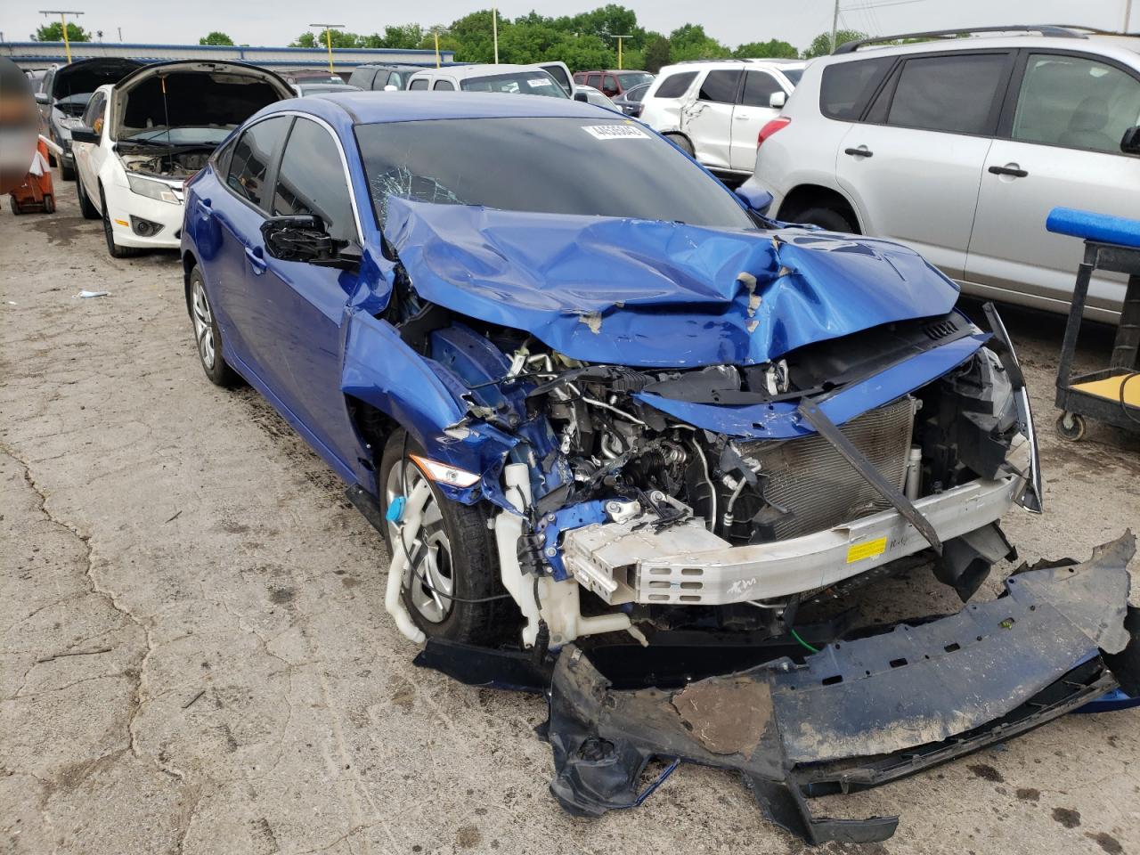 HONDA CIVIC LX 2016 with VIN 2HGFC2F59GH553690 - Photo from auction