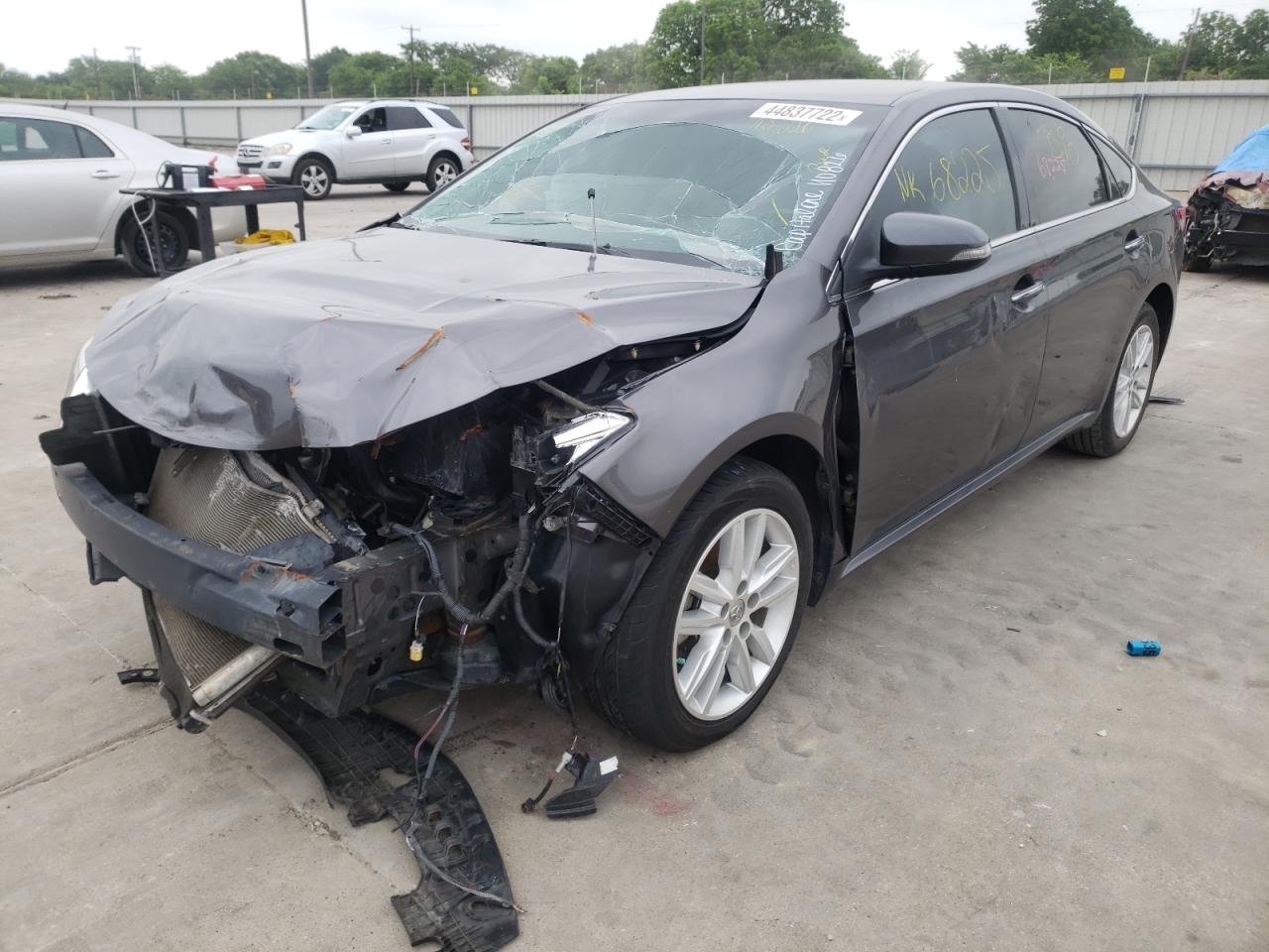 Photo 2 from auction – 2014 TOYOTA AVALON BAS with VIN 4T1BK1EB8EU110826