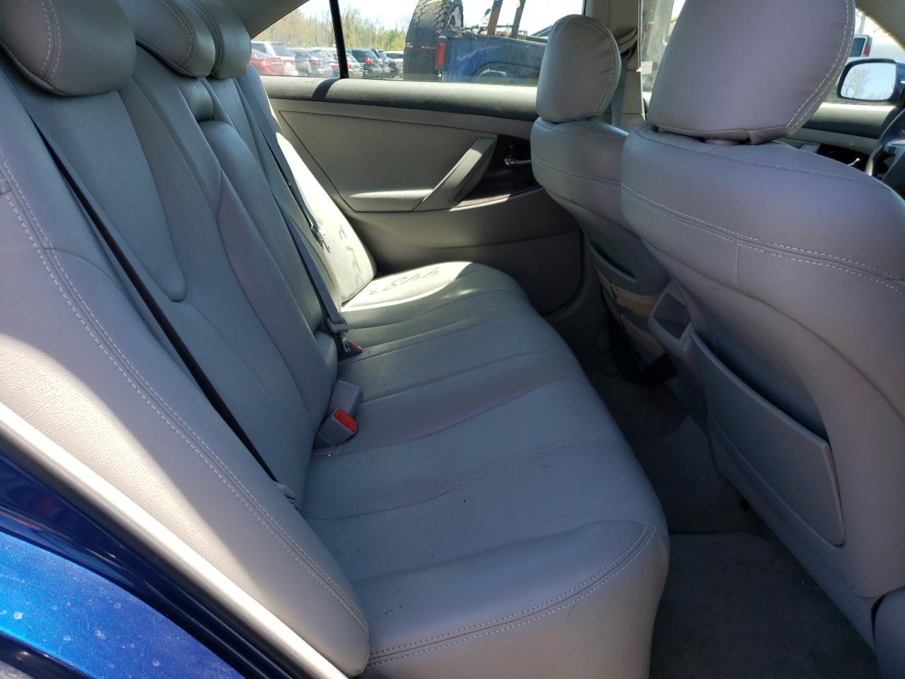 Photo 6 from auction – 2007 TOYOTA CAMRY with VIN 4T1BE46K77U132679