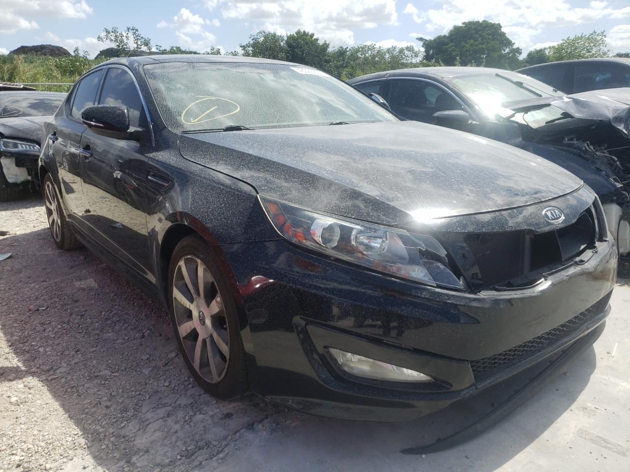 KIA OPTIMA SX 2012 with VIN 5XXGR4A63CG058234 - Photo from auction