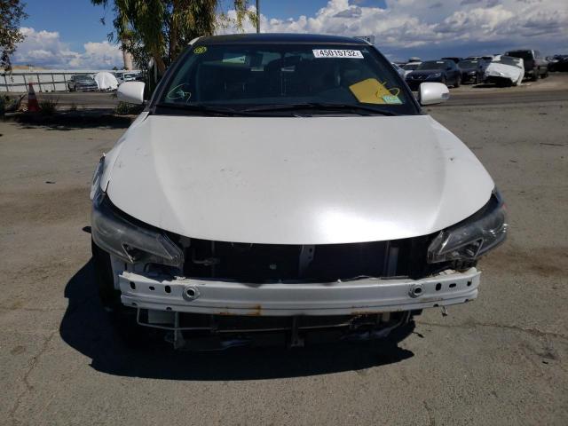Photo 9 from auction – 2016 TOYOTA SCION TC with VIN JTKJF5C73GJ019079