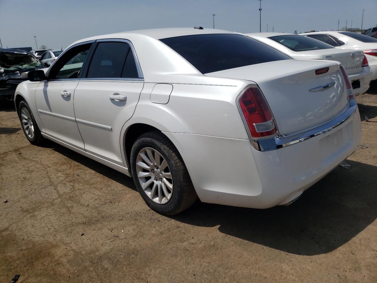 Photo 3 from auction – 2011 CHRYSLER 300 with VIN 2C3CA4CG2BH529396