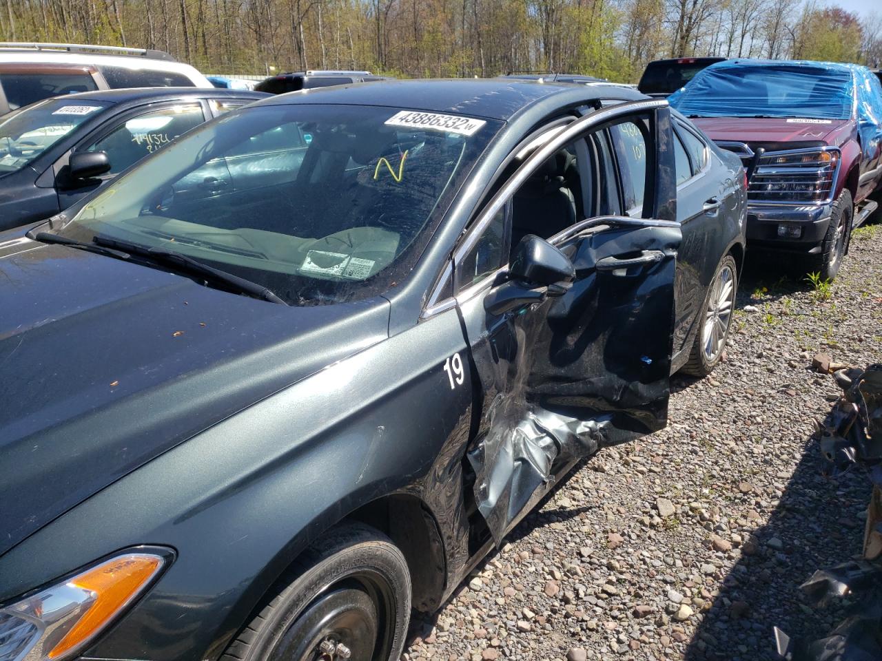 Photo 9 from auction – 2015 FORD FUSION SE with VIN 3FA6P0HD6FR212140
