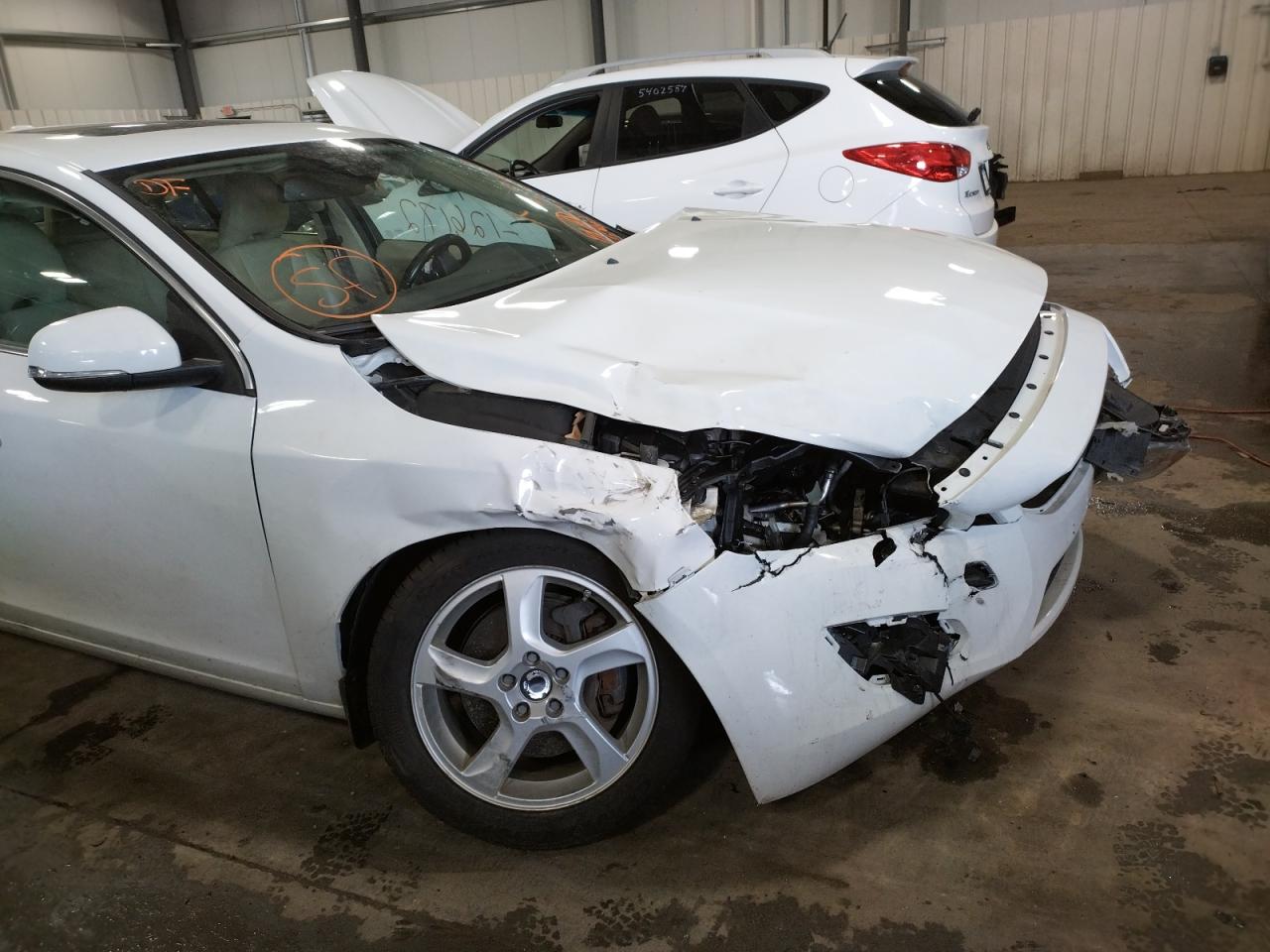 Photo 9 from auction – 2012 VOLVO S60 T5 with VIN YV1622FSXC2126166