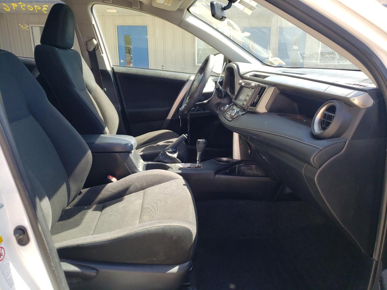 Photo 5 from auction – 2014 TOYOTA RAV4 XLE with VIN JTMRFREV9ED090442