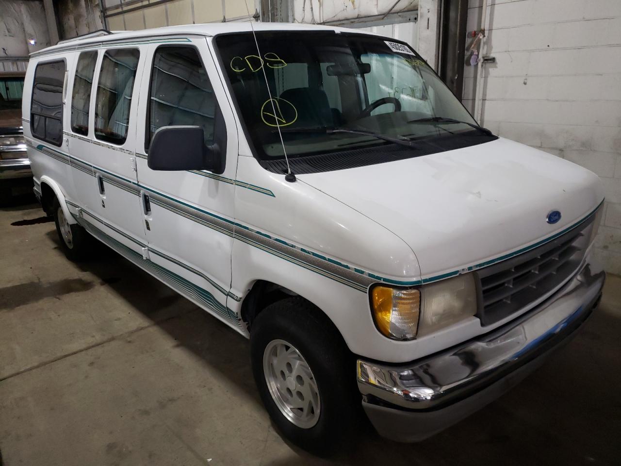 FORD ECONOLINE 1993 with VIN 1FDEE14H0PHB33054 - Photo from auction