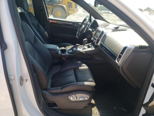 Photo 5 from auction – 2016 PORSCHE CAYENNE SE with VIN WP1AE2A26GLA16616
