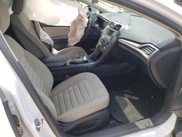 Photo 5 from auction – 2017 FORD FUSION S with VIN 3FA6P0G75HR342277