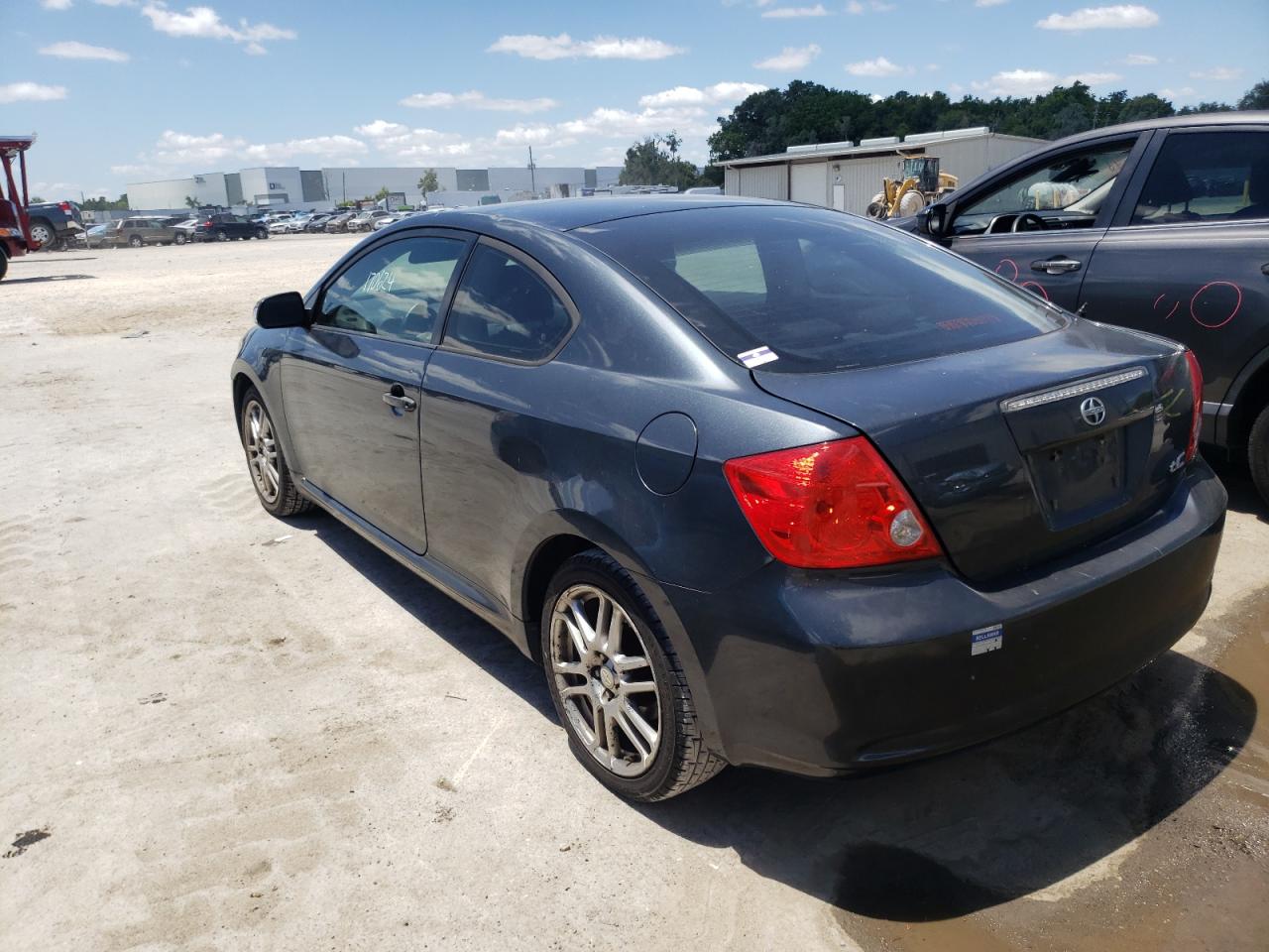 Photo 3 from auction – 2007 TOYOTA SCION TC with VIN JTKDE177070181793