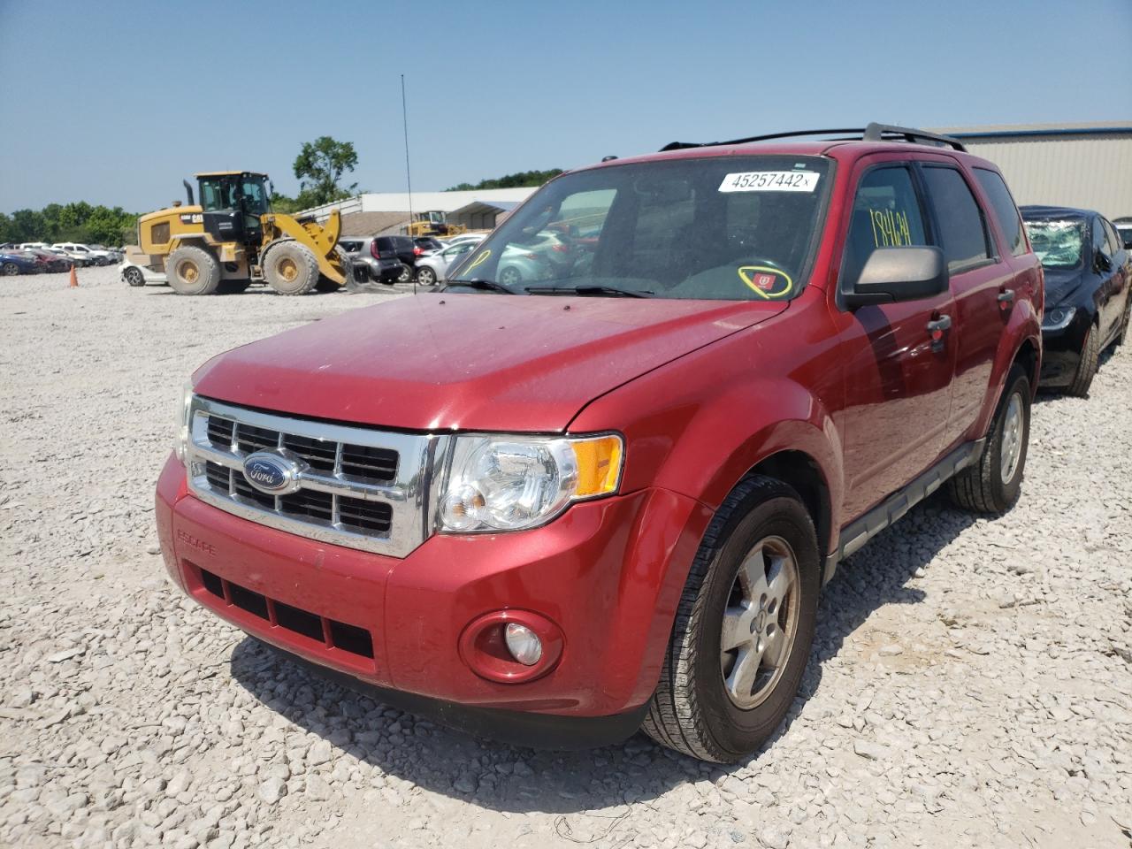 Photo 2 from auction – 2009 FORD ESCAPE XLT with VIN 1FMCU93G09KC31072
