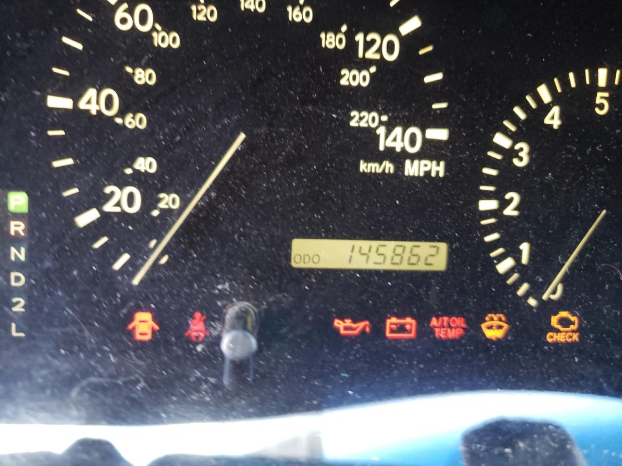 Photo 8 from auction – 2001 LEXUS RX 300 with VIN JTJGF10U410112787