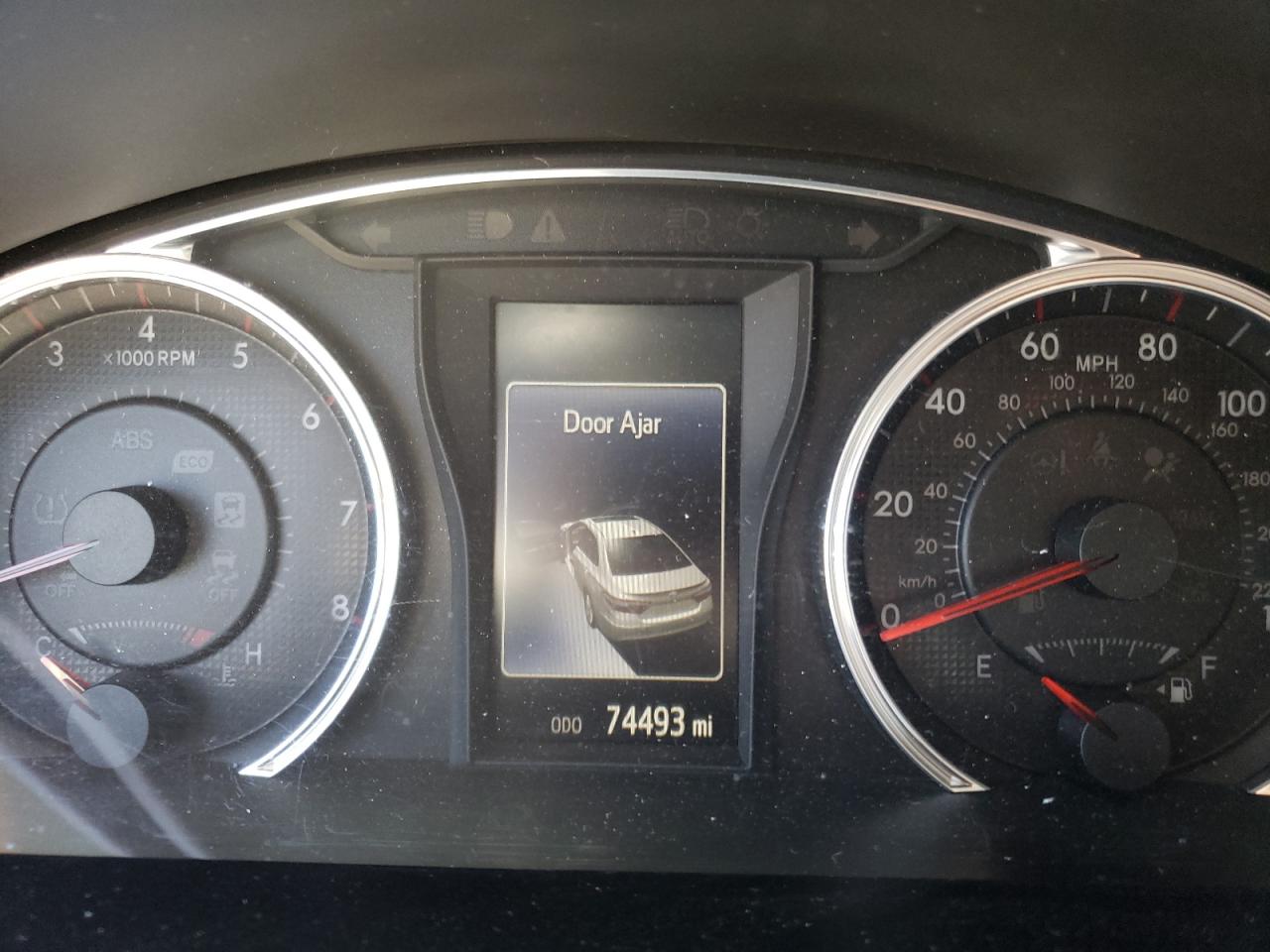 Photo 8 from auction – 2016 TOYOTA CAMRY LE with VIN 4T1BF1FK7GU233720