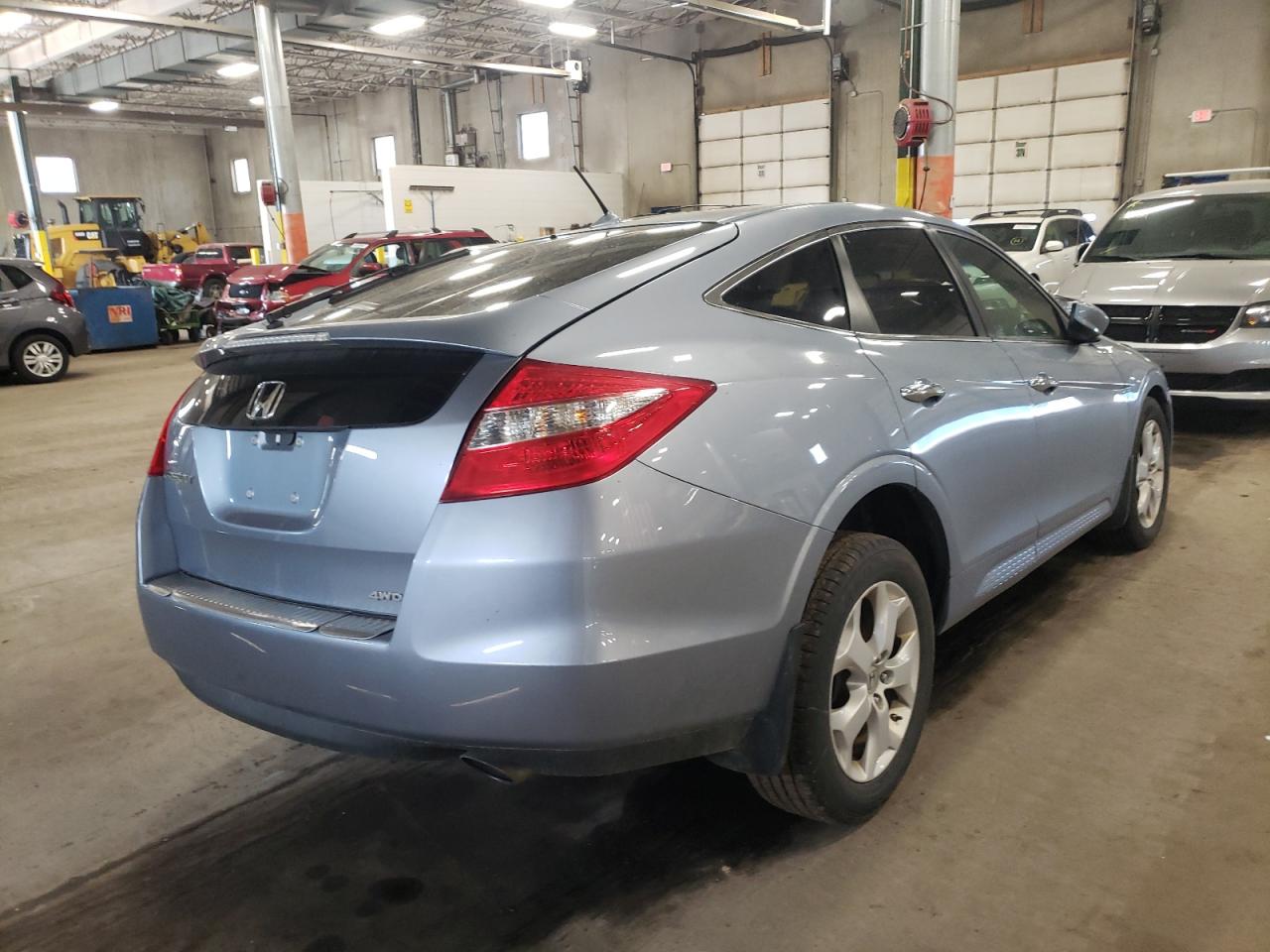 Photo 4 from auction – 2011 HONDA CROSSTOUR with VIN 5J6TF2H52BL000181