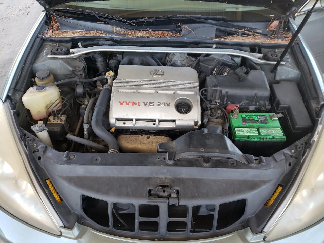 Photo 7 from auction – 2003 LEXUS ES 300 with VIN JTHBF30GX30099855
