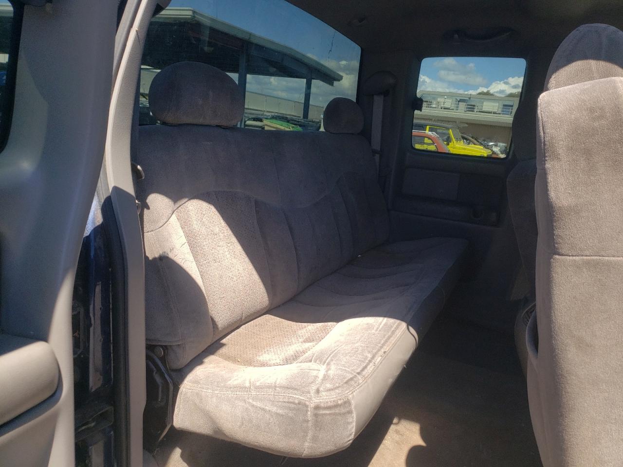 Photo 6 from auction – 2000 CHEVROLET SILVERADO with VIN 2GCEC19TXY1174917