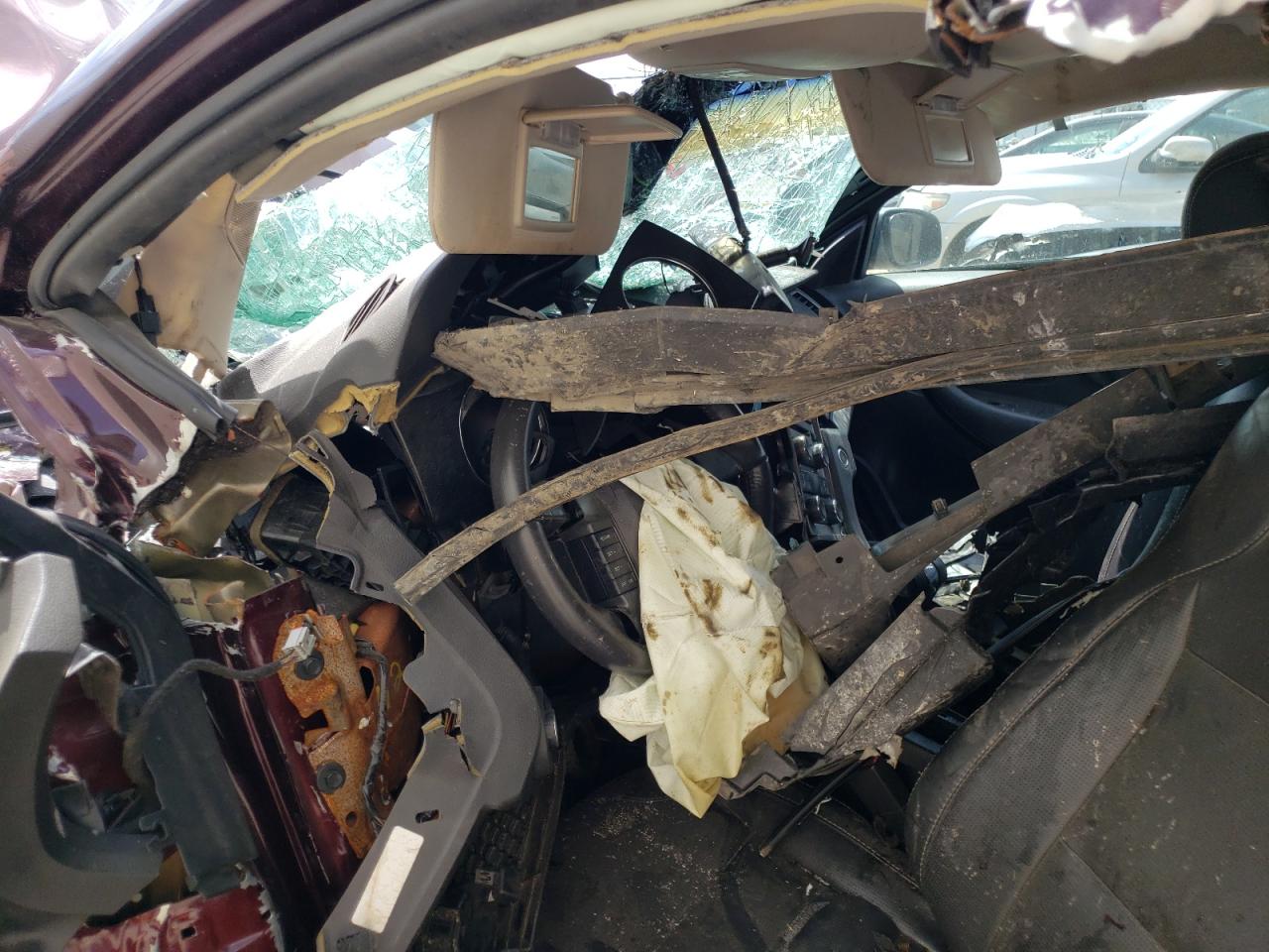 Photo 9 from auction – 2011 FORD TAURUS LIM with VIN 1FAHP2FWXBG113038