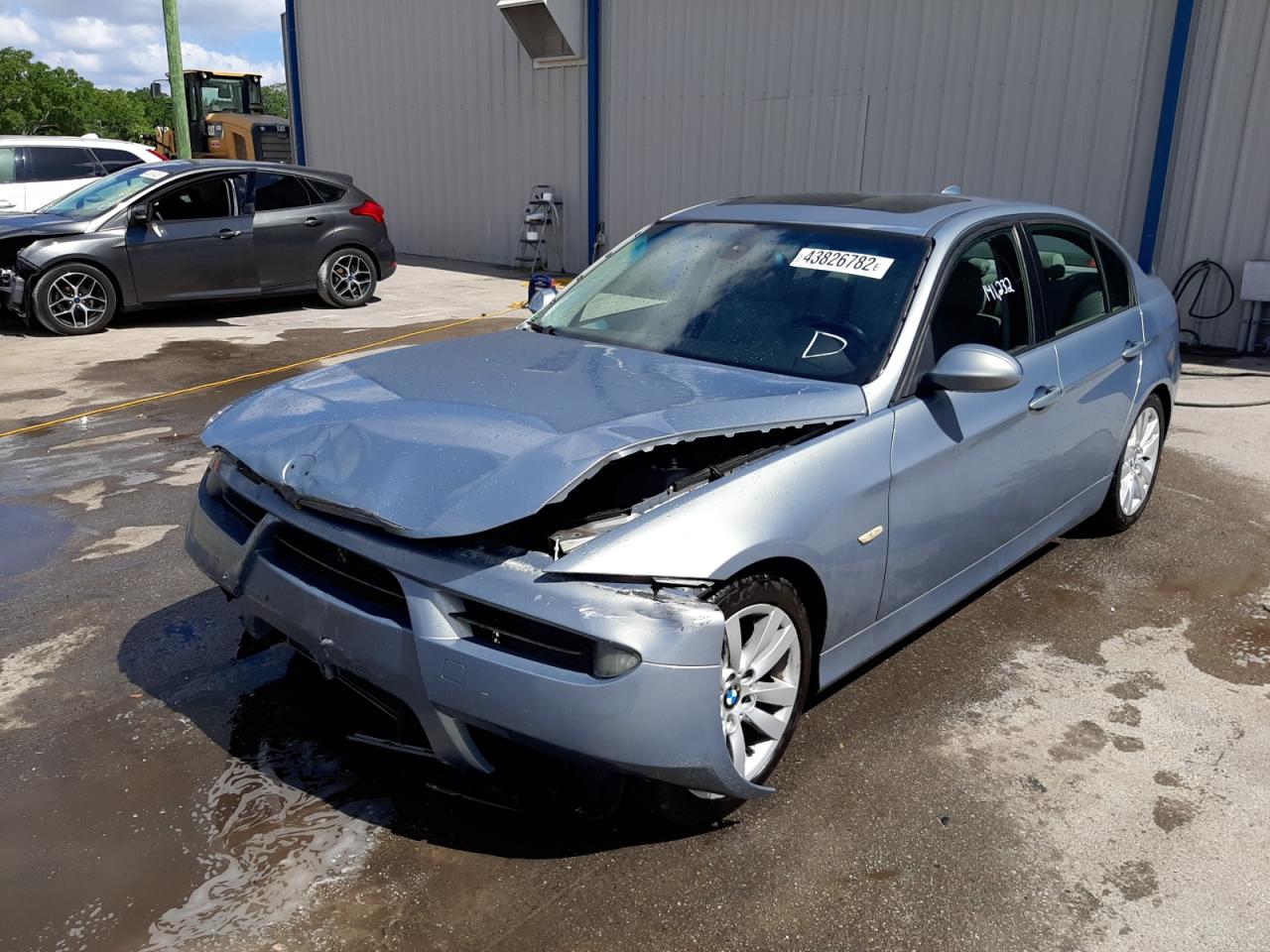 Photo 2 from auction – 2007 BMW 328 I with VIN WBAVA37577NL11067