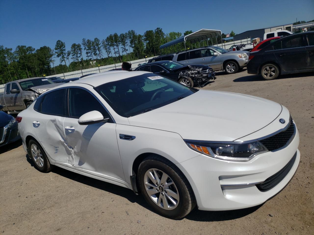 KIA OPTIMA LX 2016 with VIN 5XXGT4L33GG119060 - Photo from auction