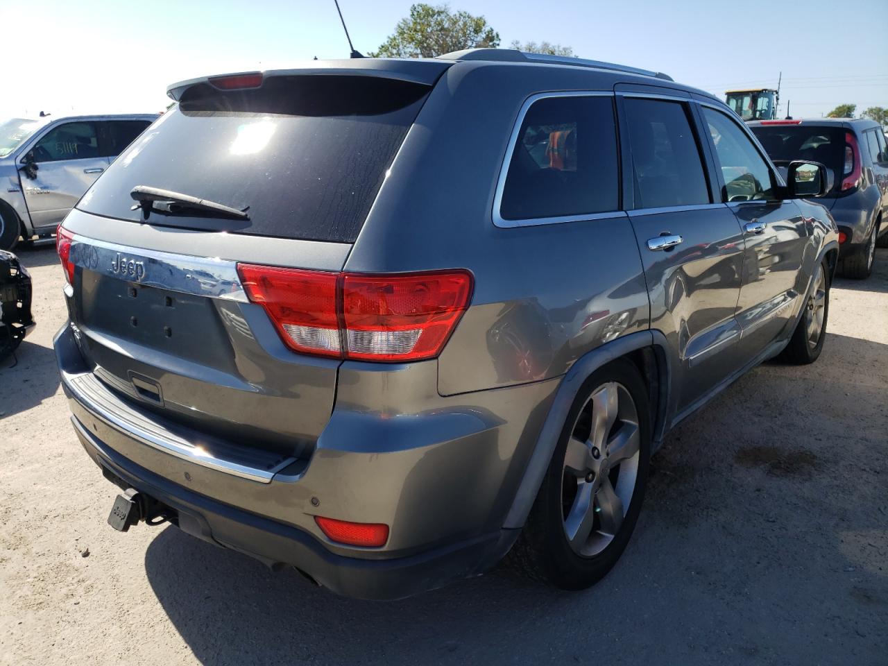Photo 4 from auction – 2012 JEEP GRAND CHER with VIN 1C4RJFCG6CC175145
