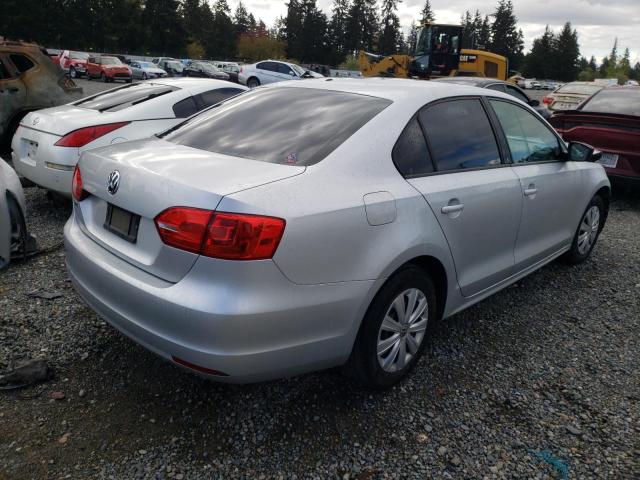 Photo 4 from auction – 2013 VOLKSWAGEN JETTA BASE with VIN 3VW2K7AJ9DM405020