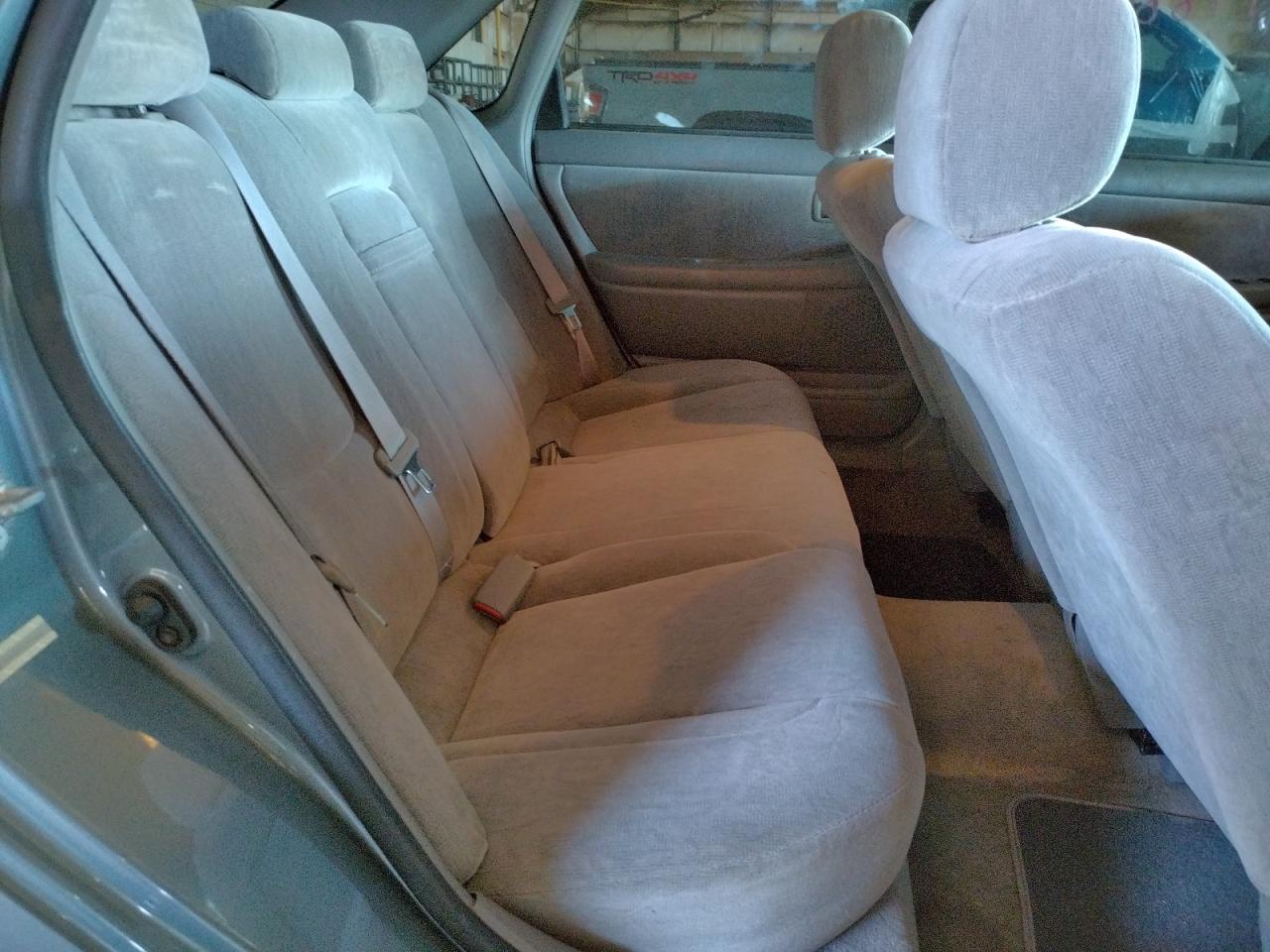 Photo 6 from auction – 2002 TOYOTA AVALON XL with VIN 4T1BF28B02U251066