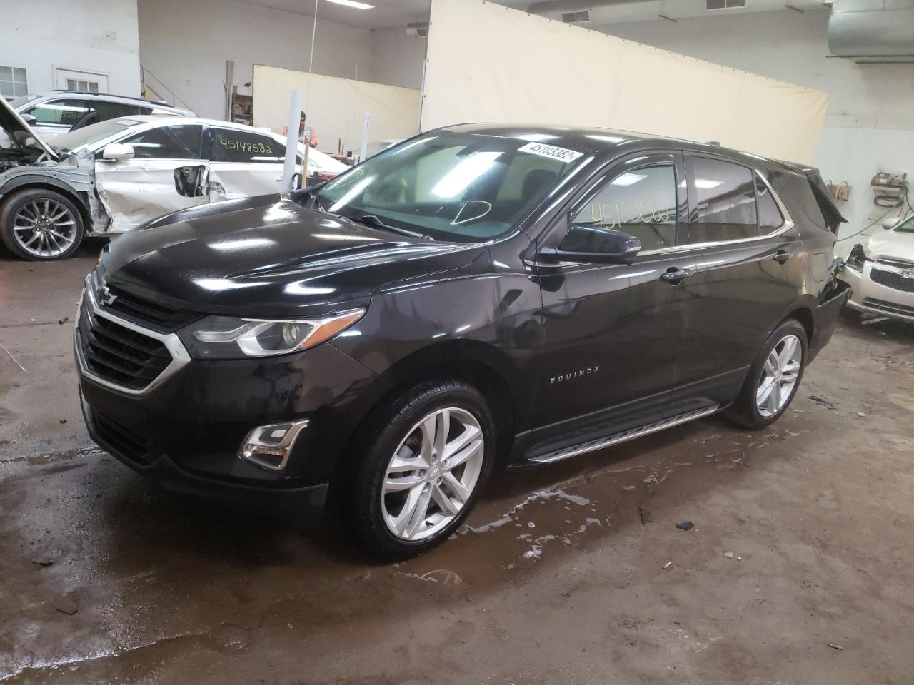 Photo 2 from auction – 2019 CHEVROLET EQUINOX LT with VIN 2GNAXKEV4K6234983