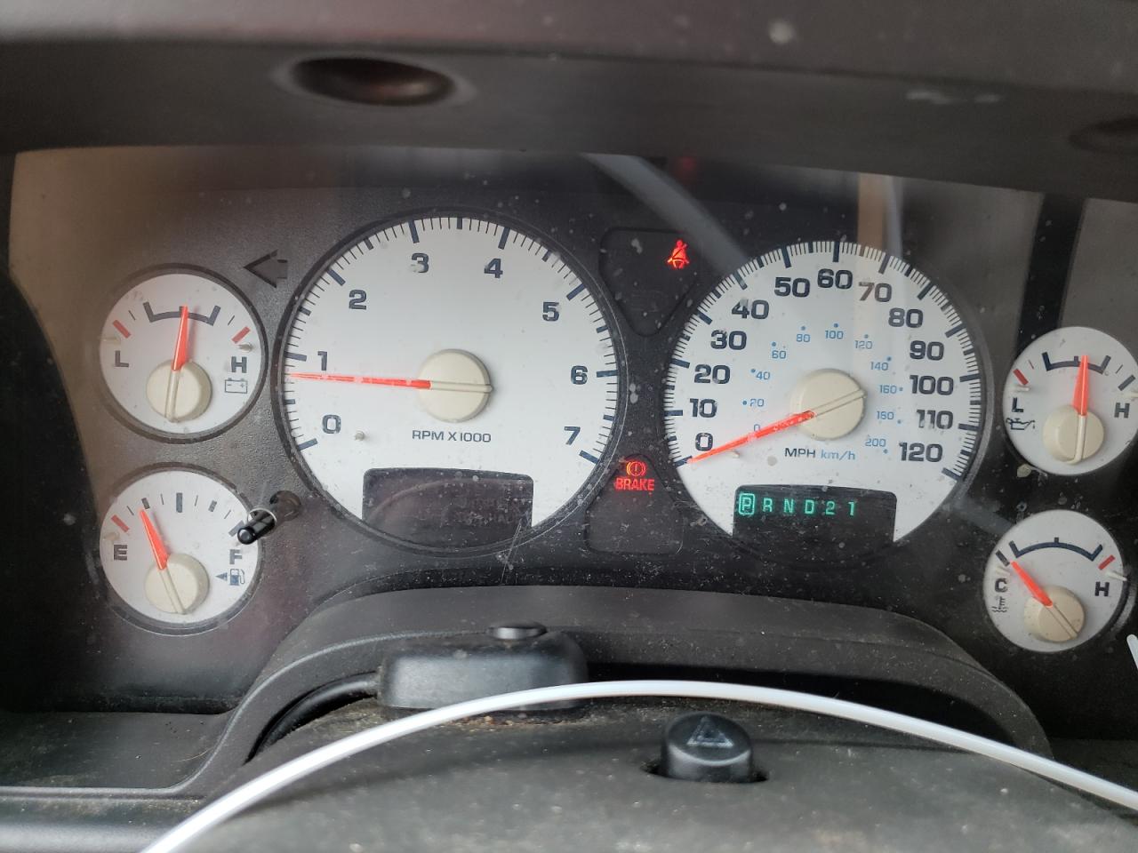 Photo 8 from auction – 2004 DODGE RAM 1500 S with VIN 1D7HU18D14J214263