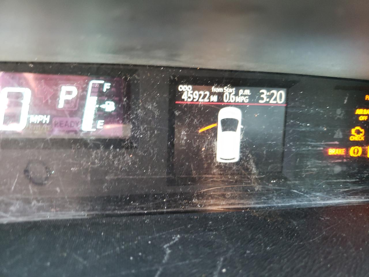 Photo 8 from auction – 2014 TOYOTA PRIUS C with VIN JTDKDTB34E1064372