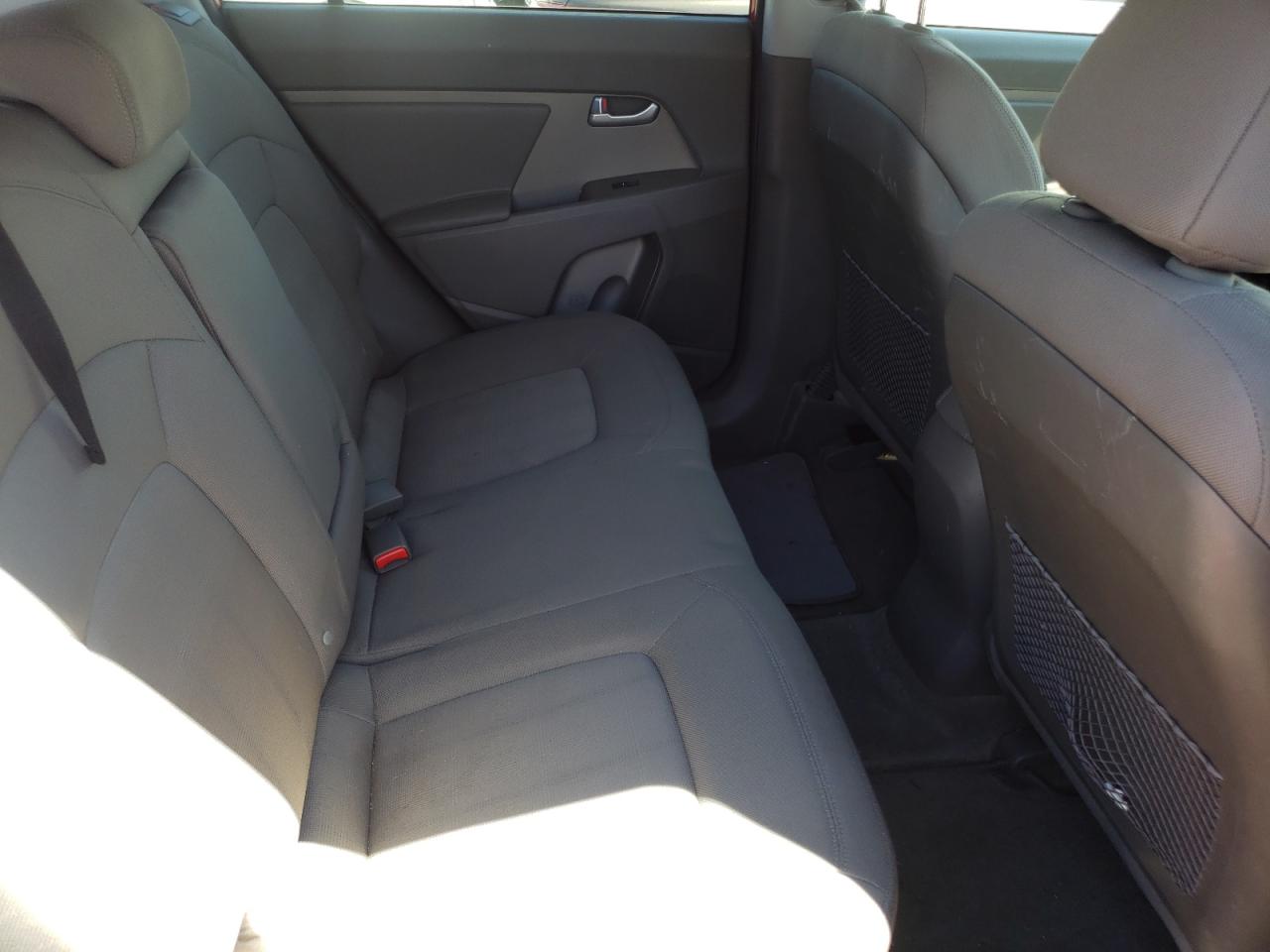 Photo 6 from auction – 2011 KIA SPORTAGE L with VIN KNDPB3A29B7017139