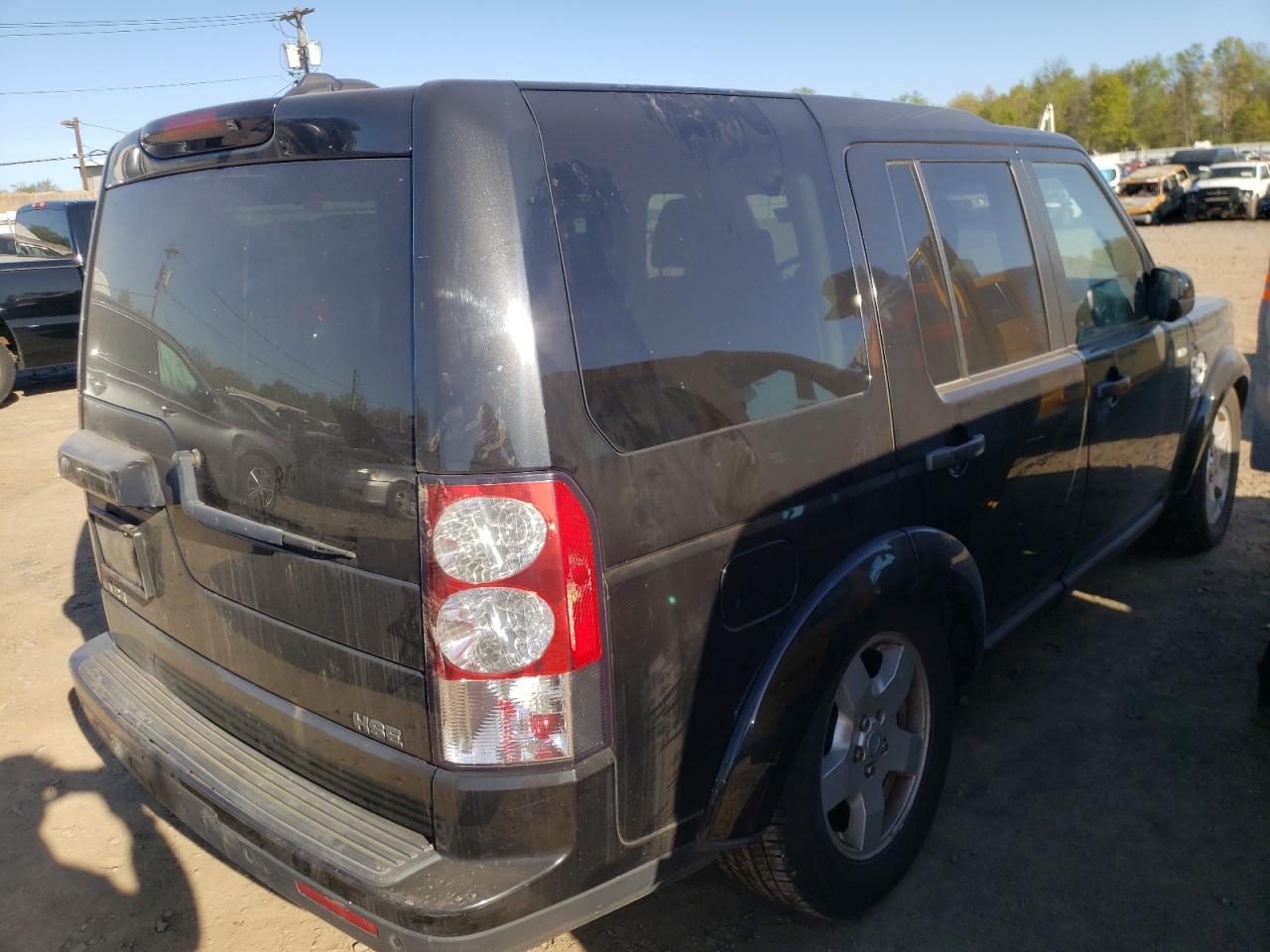 Photo 4 from auction – 2012 LAND ROVER LR4 HSE with VIN SALAG2D40CA628155