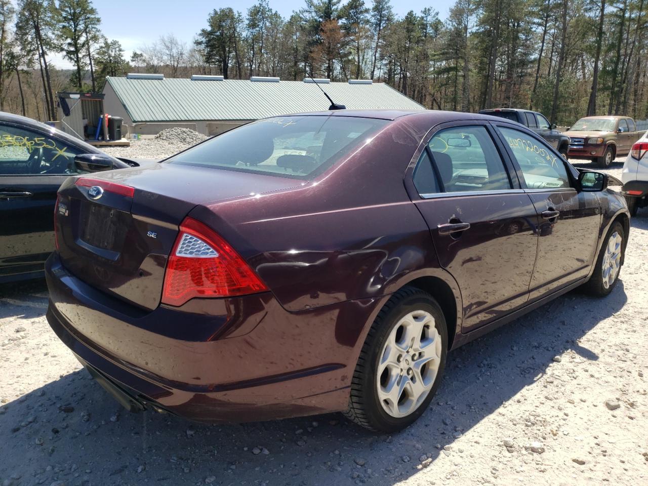 Photo 4 from auction – 2011 FORD FUSION SE with VIN 3FAHP0HA6BR320878