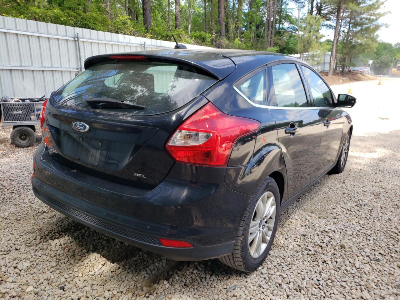 Photo 4 from auction – 2012 FORD FOCUS SEL with VIN 1FAHP3M29CL225649