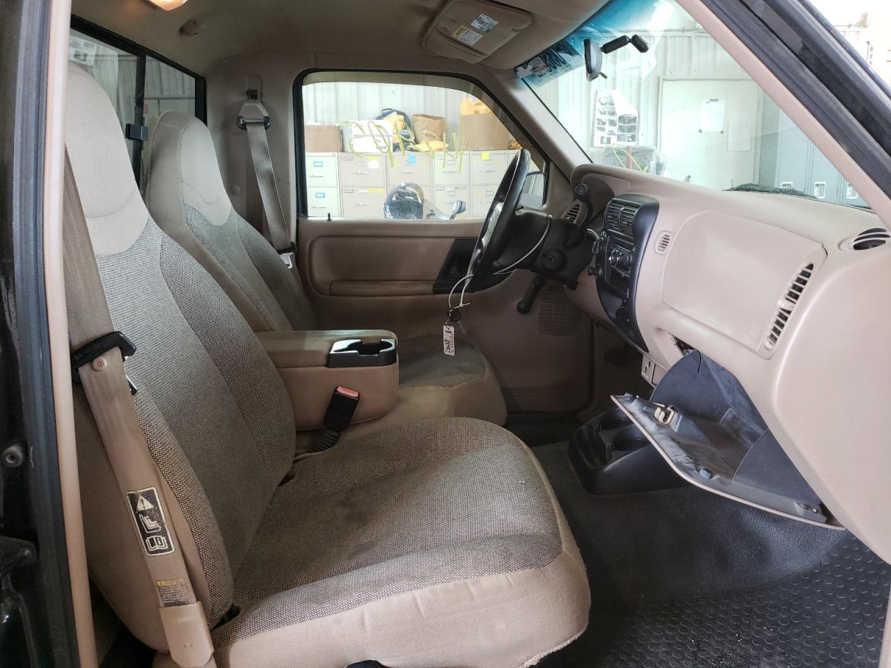 Photo 5 from auction – 2002 FORD RANGER with VIN 1FTYR11U42TA32001