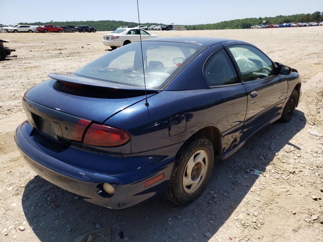 Photo 4 from auction – 2001 PONTIAC SUNFIRE SE with VIN 1G2JB124217418237