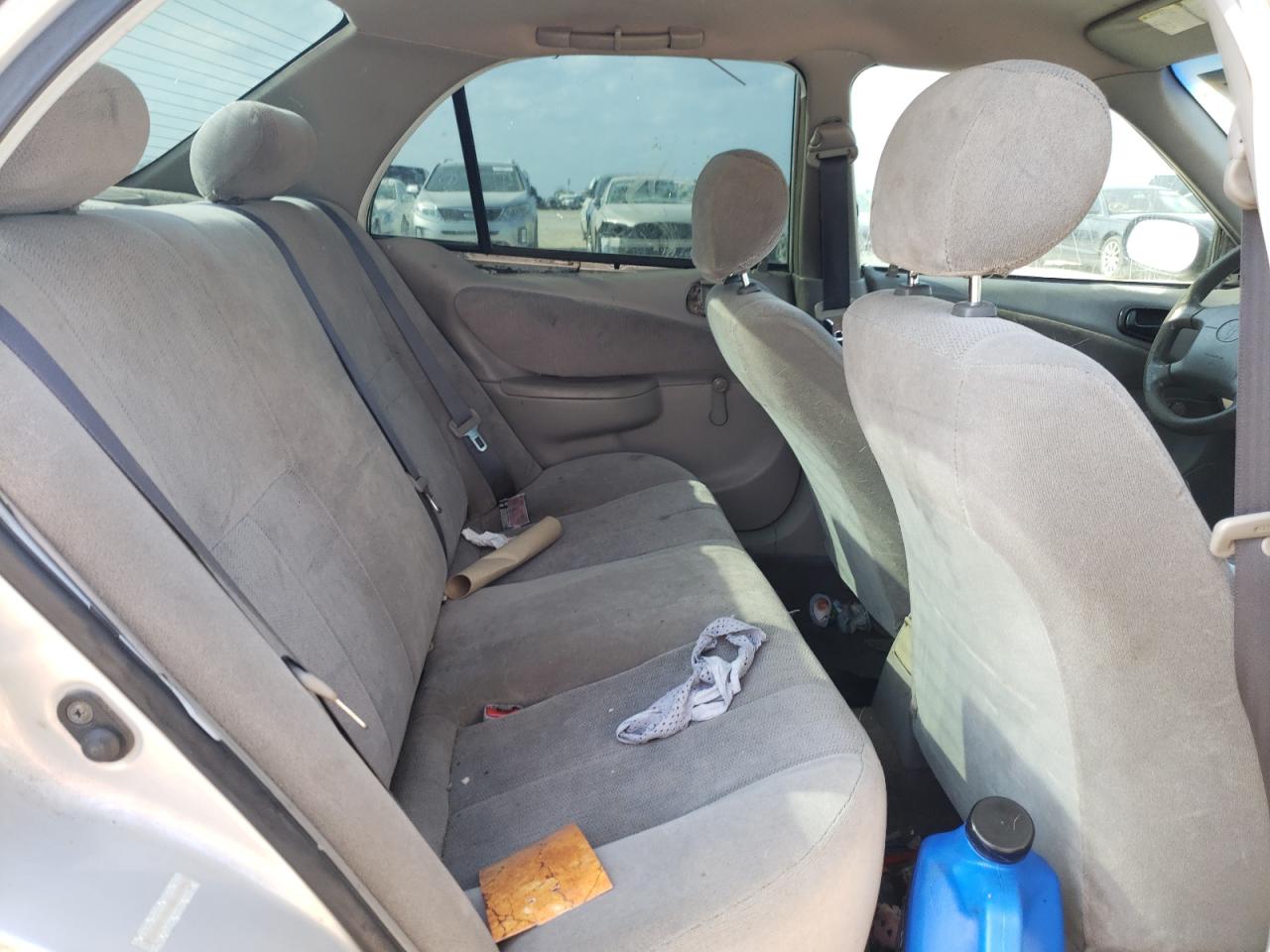 Photo 6 from auction – 2002 TOYOTA COROLLA CE with VIN 1NXBR12EX2Z613084
