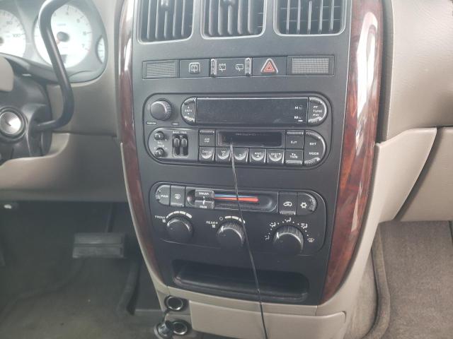 Photo 9 from auction – 2003 CHRYSLER TOWN & COU with VIN 2C4GP44343R310801