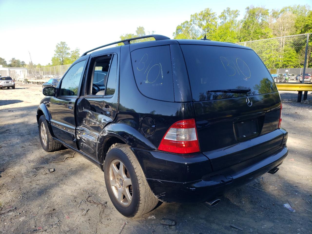 Photo 3 from auction – 2002 MERCEDES-BENZ ML 320 with VIN 4JGAB54E92A305121